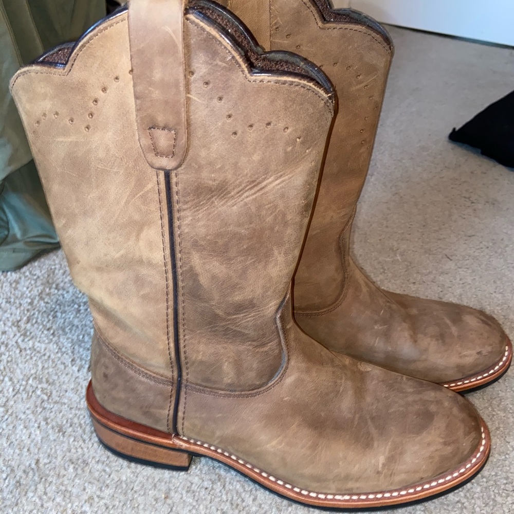 Women’s Cowgirl Boots